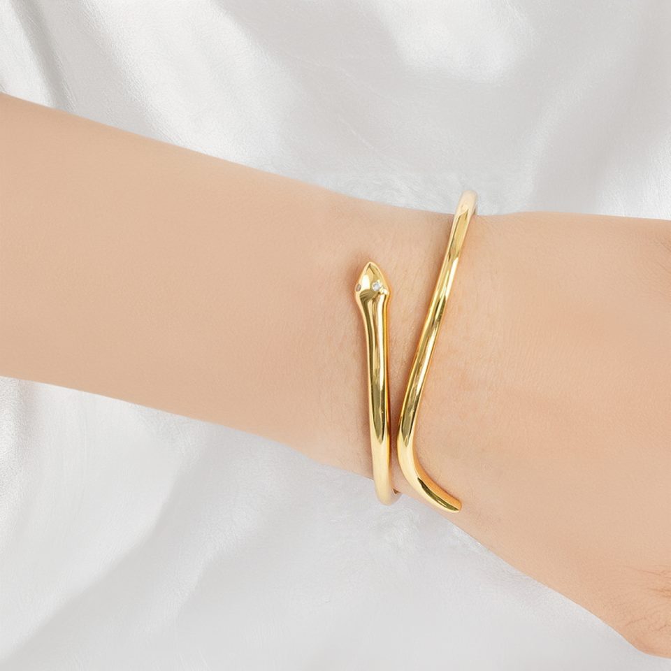 Simplicity Serpentine Gold Bracelet